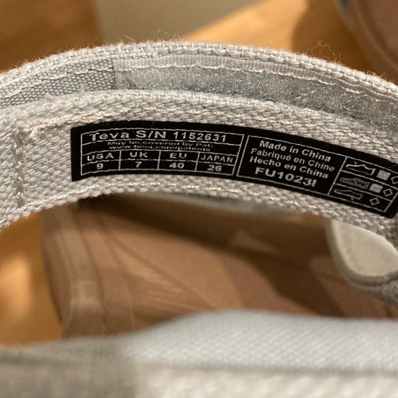 Teva Hurricane XLT2 size 9 - Picture 5 of 5